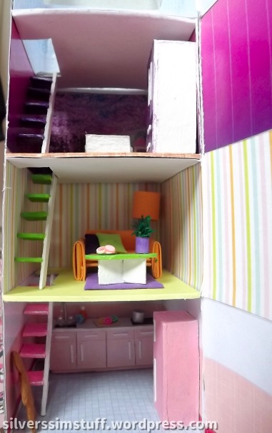 cracker box dollshouse - interior