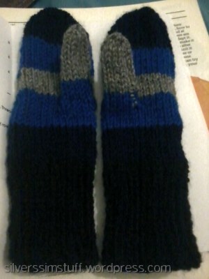 mittens-blue